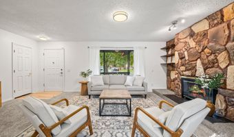 6860 Burlwood Dr, Anchorage, AK 99507