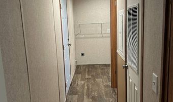 1628 B St 18, Anderson, IN 46016
