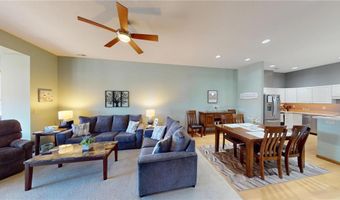 212 Broadway Ave N C1, Albert Lea, MN 56007