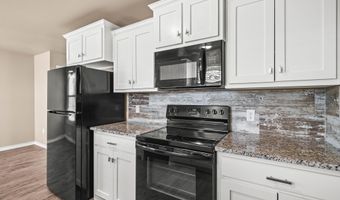 711 15th St, Abernathy, TX 79311