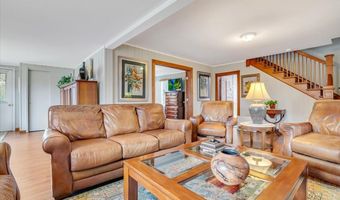 253 Thomas Rd, Blakeslee, PA 18610