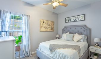 337 21st Ave, Apalachicola, FL 32320