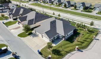 818 N McCloud Cir Unit 507, Andover, KS 67002