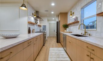 925 W Autumn, Anaheim, CA 92805