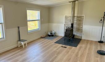 41 Wright Way, Coventry, RI 02816