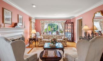 418 BEAUMONT Cir, West Chester, PA 19380