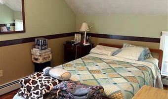 15 Villa Ave, Cranston, RI 02905