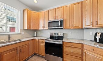 34 Ables Run Dr, Absecon, NJ 08201