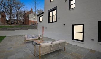 9200 CEDAR Ln, Bethesda, MD 20814