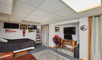 1506 S 14th St, Adel, IA 50003