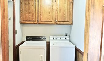 1389 Bethel Church Rd, Bassfield, MS 39421