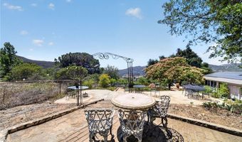 17535 Bear Valley Ln, Escondido, CA 92027
