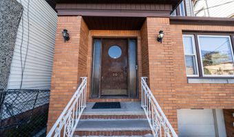 20 W 22ND St, Bayonne, NJ 07002