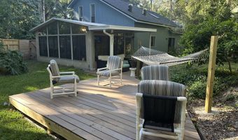 1825 HICKORY Ln, Atlantic Beach, FL 32233