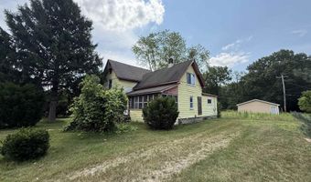 1433 Mill St, Algonac, MI 48001