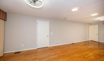 3115 Longmeadow Ln, Amberley, OH 45236