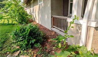 905 Parallel St, Atchison, KS 66002