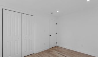 3365 ARUNDEL ON THE BAY Rd, Annapolis, MD 21403