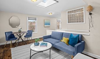 47 R Jamaica 3, Boston, MA 02130