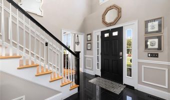 470 Sylvan Ct, North Kingstown, RI 02874