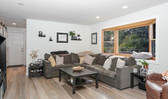 1780 Clover Ridge Rd, Albany, OR 97321