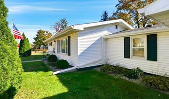 151 E June St, Adams, WI 53910