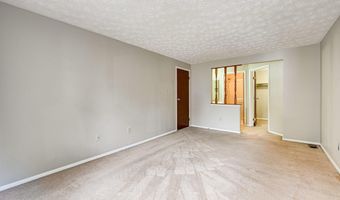 3381 MONARCH Ln, Annandale, VA 22003
