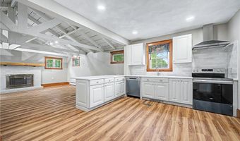 3288 Mendon Rd, Cumberland, RI 02864