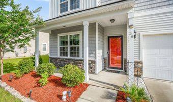 36 Pacolet Ln, Beaufort, SC 29906