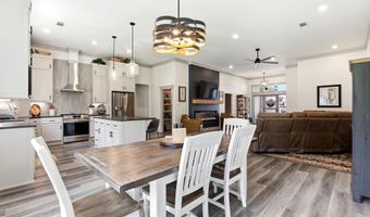 6150 Creekwater Dr, Alexander, AR 72002