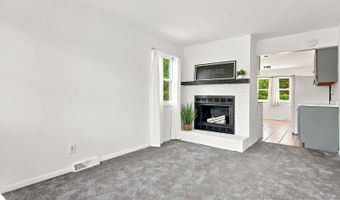 40525 N Marcus St, Antioch, IL 60002