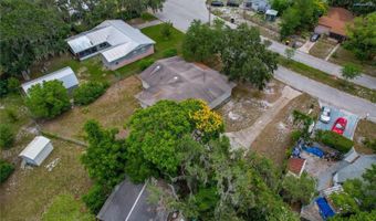 208 LAKE DALE Dr, Auburndale, FL 33823