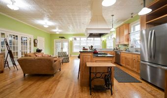 721 Hewitt Rd, Bristol, VT 05443