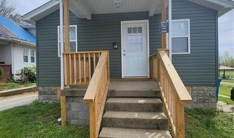 1261 State St, Alton, IL 62002