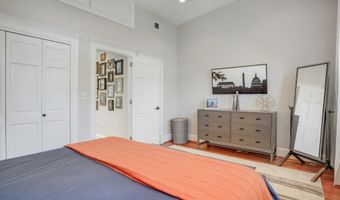 34 V St NW, Washington, DC 20001
