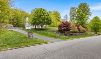 15 Upper Plateau Dr, Alloway, NJ 07462