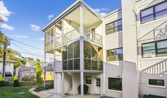 2502 LANGSTON Blvd 3, Arlington, VA 22201