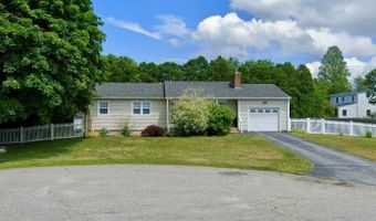 4 Johnson Ct, Bristol, RI 02809