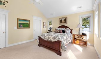 5892 Bay Hill Dr, Athens, AL 35611