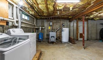 140 Long Hwy, Little Compton, RI 02837