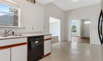 2931 Stonewater Dr, Albany, GA 31721