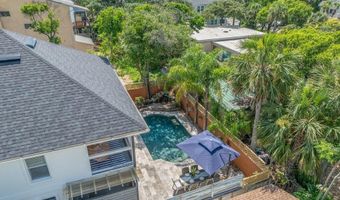 50 17TH St, Atlantic Beach, FL 32233