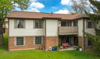 1611 W Partridge Ct 8, Arlington Heights, IL 60004