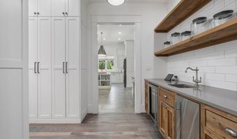13365 Hopewell Rd, Alpharetta, GA 30004