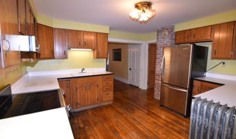 569 Buck Hill Rd, Arlington, VT 05250