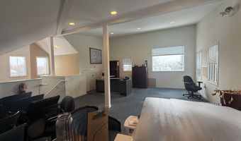 2405 S Main St, Ann Arbor, MI 48103