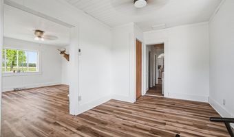 6246 Slater Rd, Andover, OH 44003