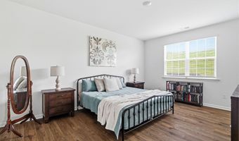 607 Pine Dune Ln, Aberdeen, NC 28315