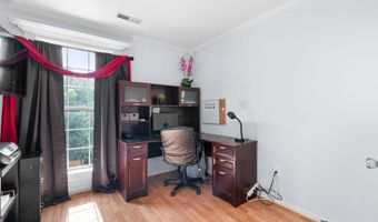 932 LAKE OVERLOOK Dr, Bowie, MD 20721
