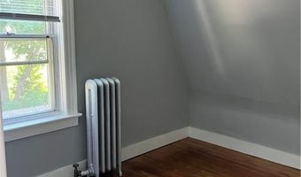 125 Smith St, Cranston, RI 02905